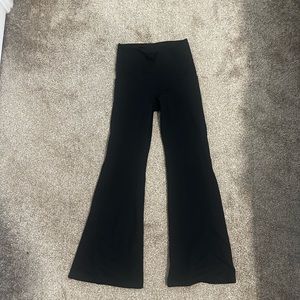 90 Degree women’s flare yoga pants M